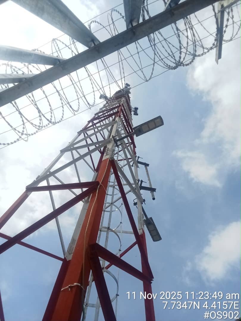 Security fencing with anti-climb wire for site safety compliance